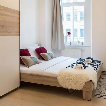 Spacious Design Loft In Heart Of The City Center Lubiana