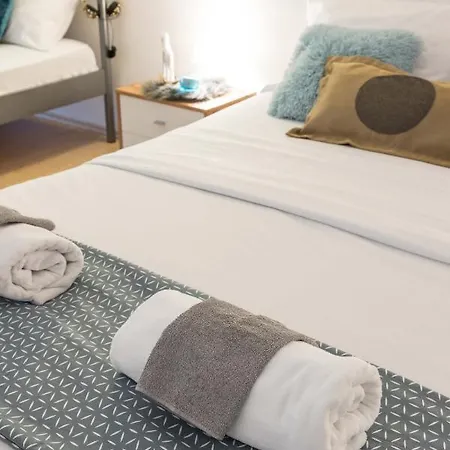 Apartmán Spacious Design Loft In Heart Of The City Center *